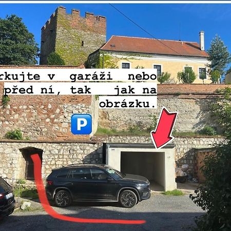 Family Provence Mikulov Apartment Luaran gambar