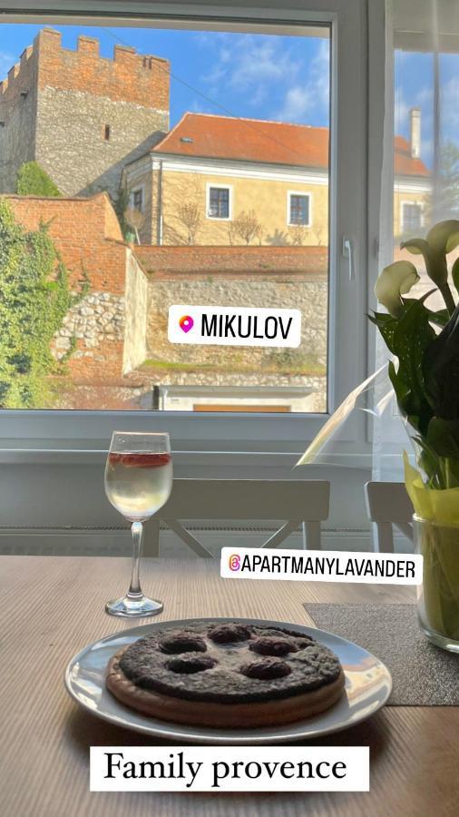 Family Provence Mikulov Apartment Luaran gambar